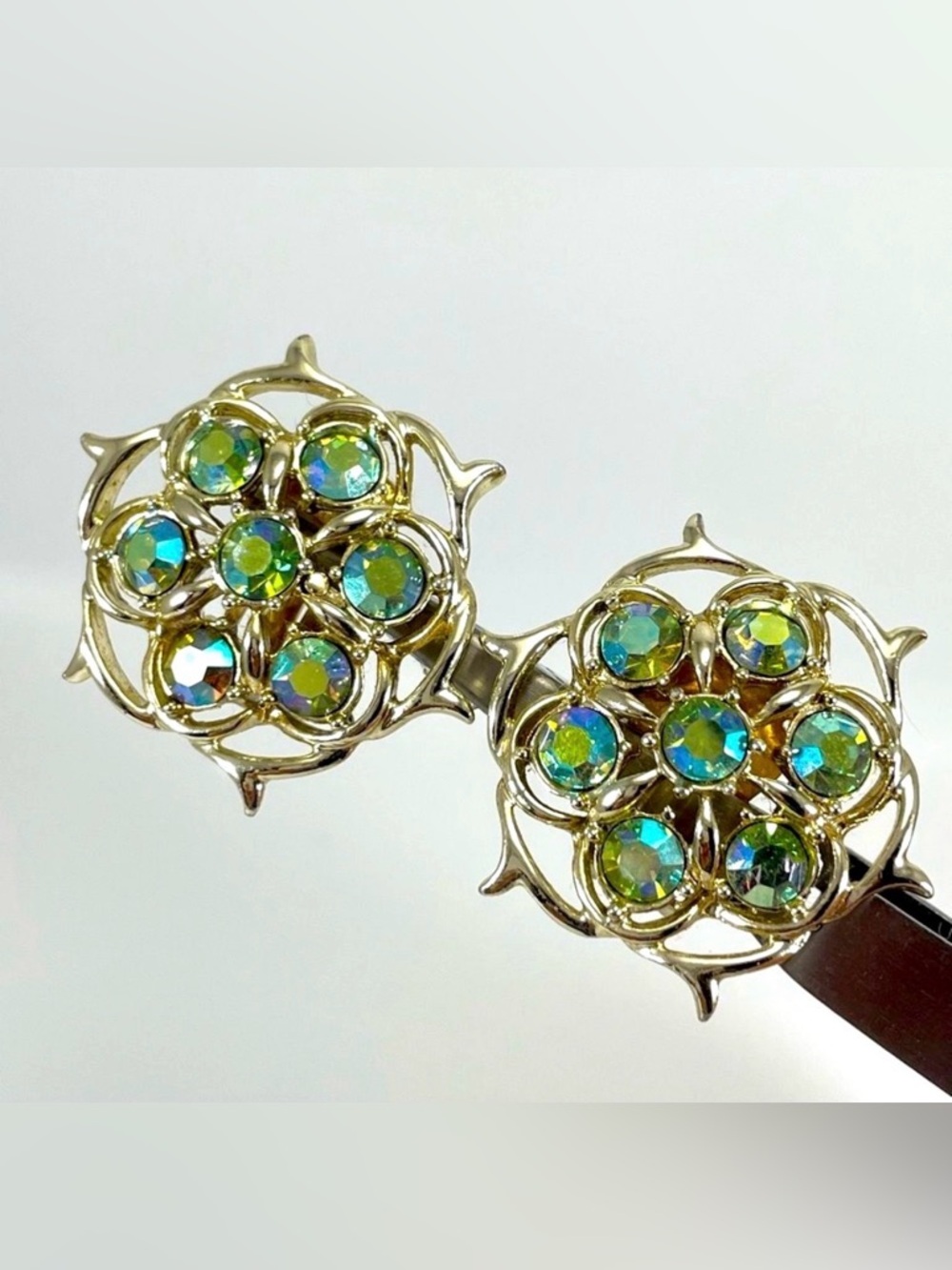 Sarah Coventry Earrings Clip On Blue Aurora Borealis Rhinestone Gold Tone Vintag